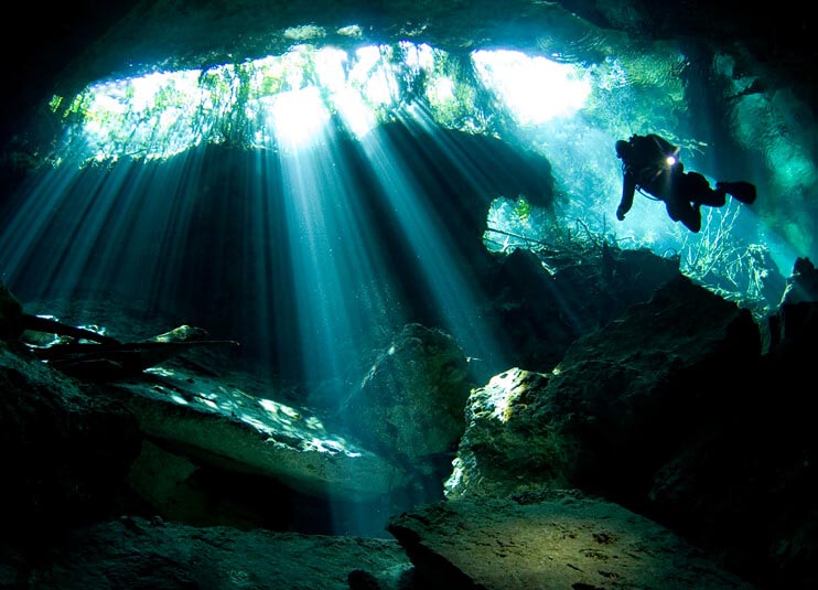 cenote diving cancun